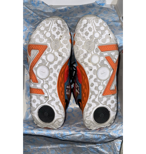 Кроссовки • Nike • Красный