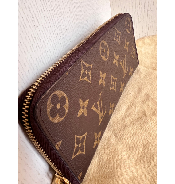 Кошелек • Louis Vuitton • Другое