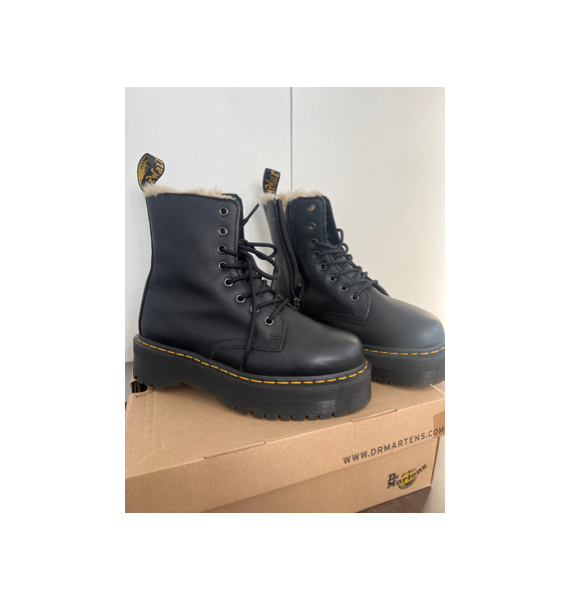 Ботинки • Dr. Martens • Черный