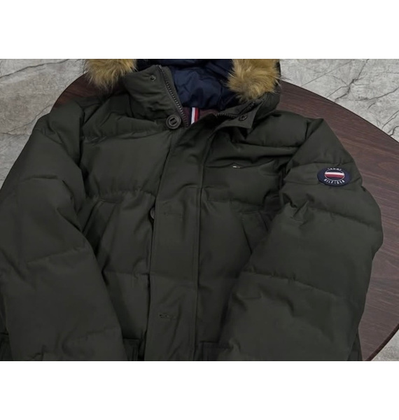 Куртка • Tommy Hilfiger • Хаки