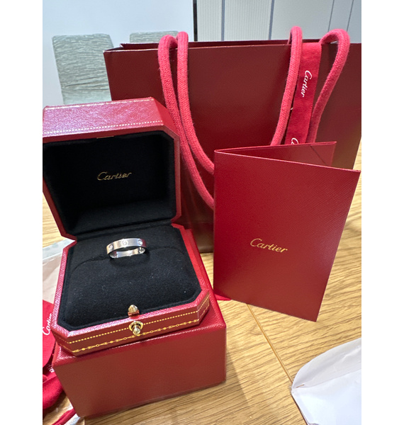 Кольцо • Cartier • Белый