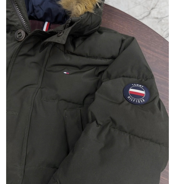 Куртка • Tommy Hilfiger • Хаки