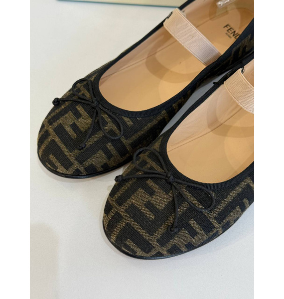 Балетки • Fendi • Коричневый