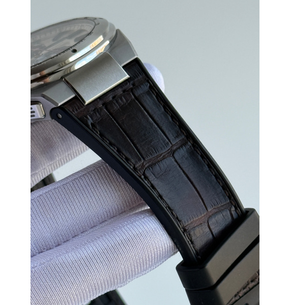 Часы • IWC Schaffhausen • Серебряный