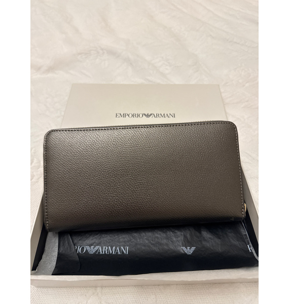 Кошелек • Emporio Armani • Кремовый