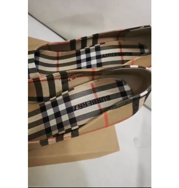 Туфли • Burberry • Другое