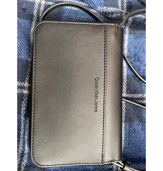 Сумка • Calvin Klein Jeans • Черный