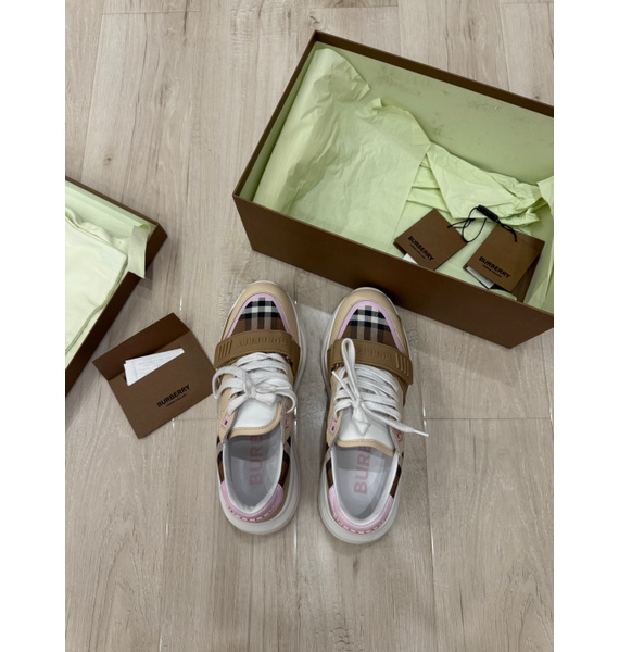 Кроссовки • Burberry • Другое