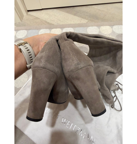Ботфорты • Stuart Weitzman • Бежевый