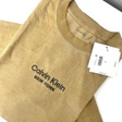 Футболка • Calvin Klein Jeans • Горчичный