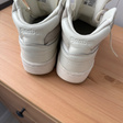 Кроссовки • Reebok • Бежевый