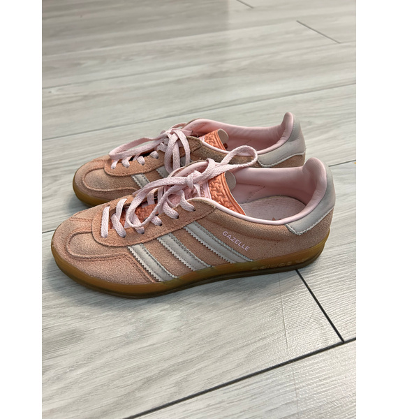 Кроссовки • adidas Originals • Розовый