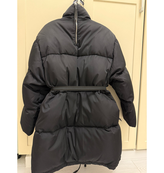 Пуховик • Prada • Черный