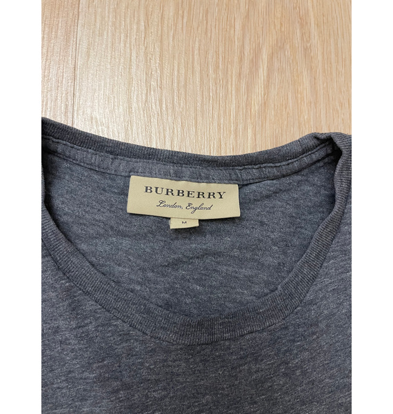 Футболка • Burberry • Другое