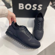 Кроссовки • BOSS • Черный