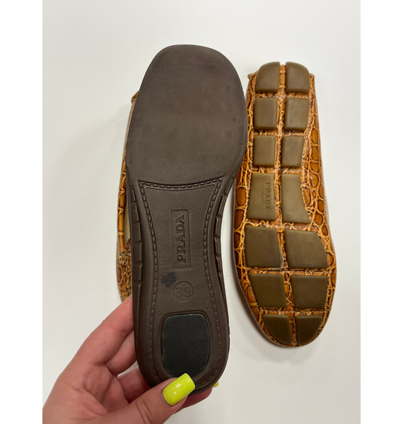 Мокасины • Prada • Горчичный