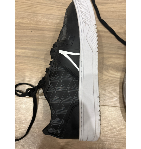 Кеды • Lacoste • Черный