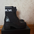 Ботинки • Michael Kors • Черный