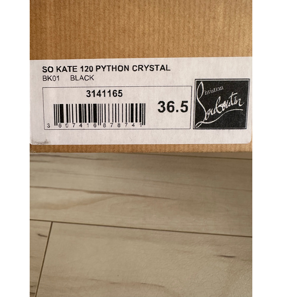 Туфли • Christian Louboutin • Черный