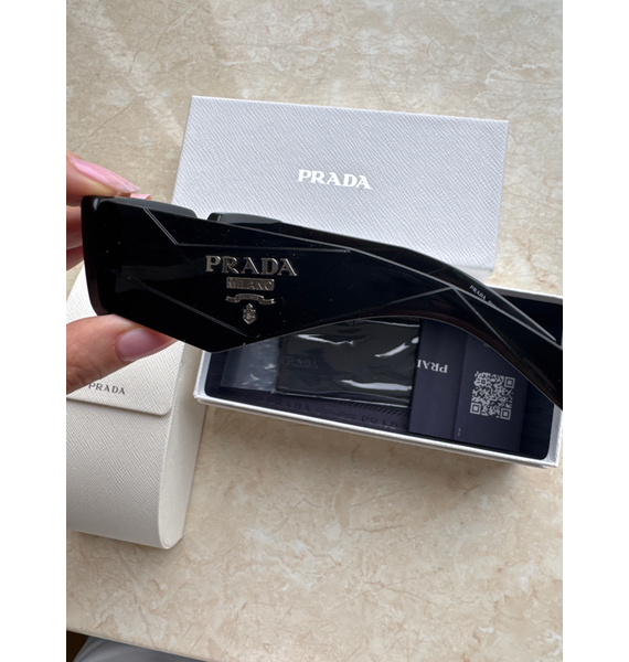 Очки • Prada • Черный