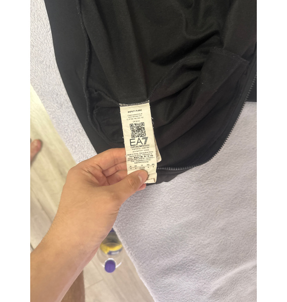 Джемпер • Ea7 Emporio Armani • Черный