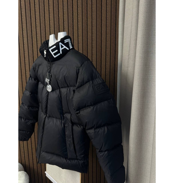 Пуховик • Emporio Armani • Черный