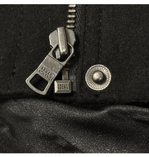 Куртка • Armani Exchange • Черный