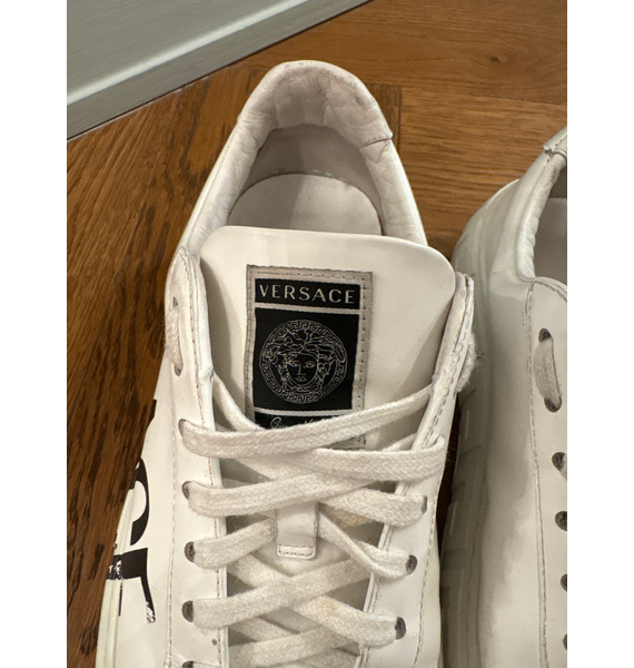 Кроссовки • Versace • Белый
