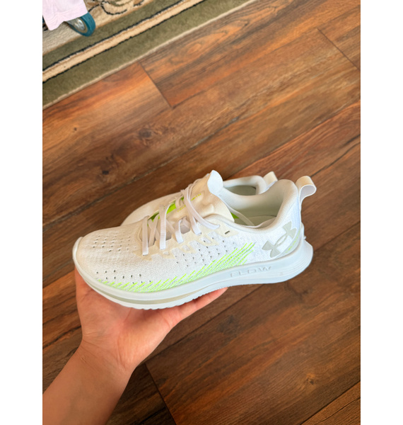 Кроссовки • Under Armour • Белый