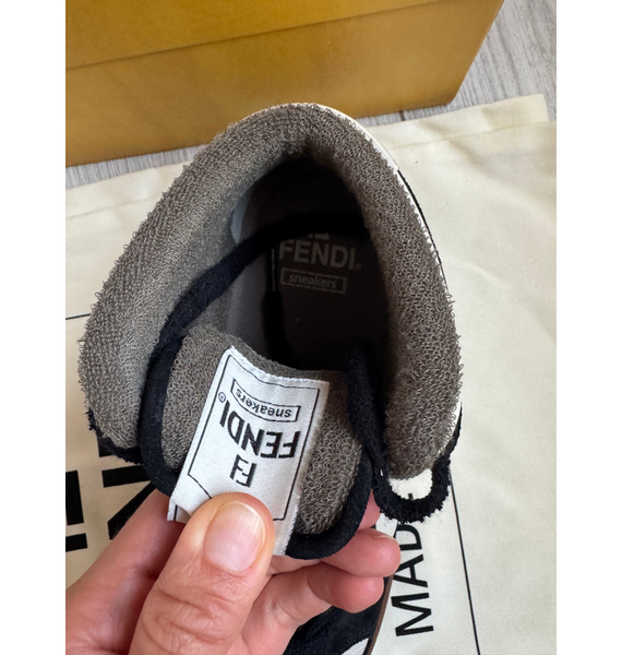 Кеды • Fendi • Другое