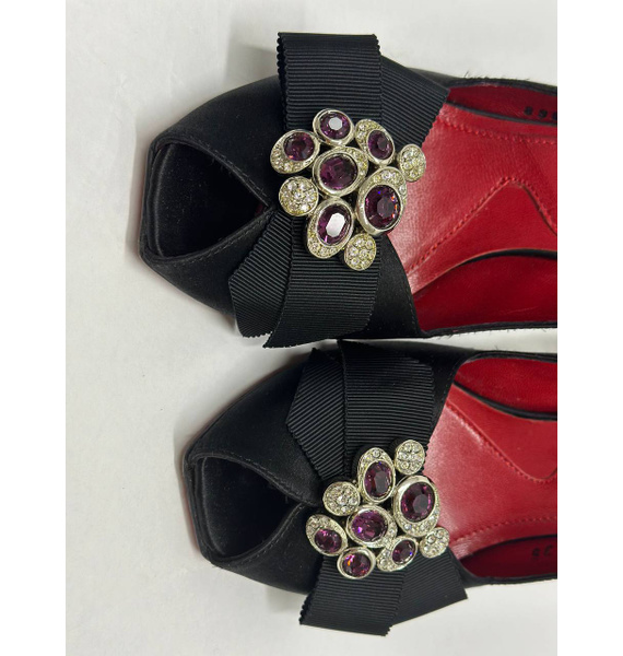 Босоножки • Cesare Paciotti • Черный