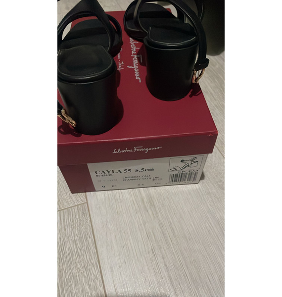 Туфли • Salvatore Ferragamo • Черный