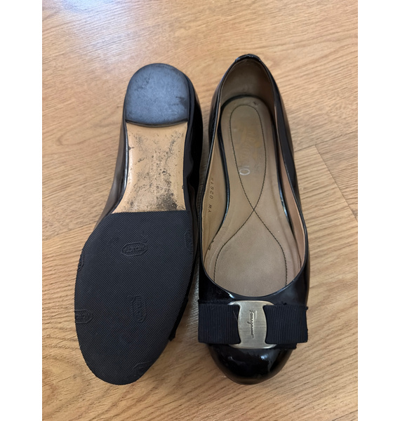 Балетки • Salvatore Ferragamo • Черный