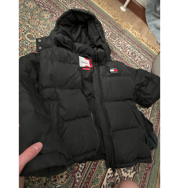Куртка • Tommy Jeans • Черный