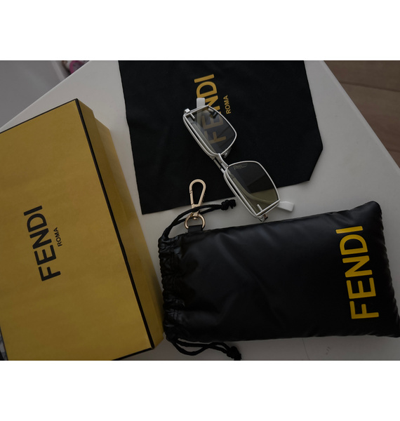 Очки • Fendi • Белый