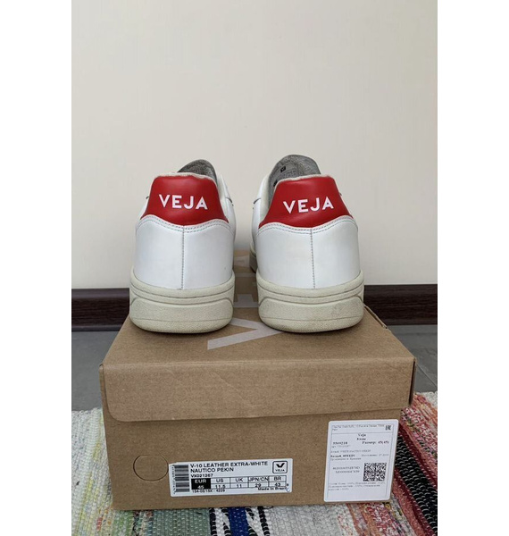 Кроссовки • VEJA • Белый