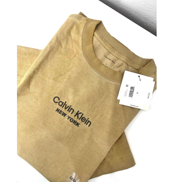 Футболка • Calvin Klein Jeans • Горчичный