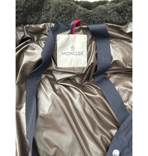 Куртка • Moncler • Черный