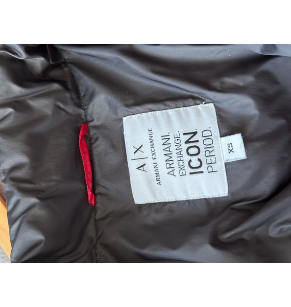 Пуховик • Armani Exchange • Красный