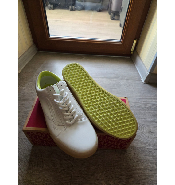 Кроссовки • Vans • Белый