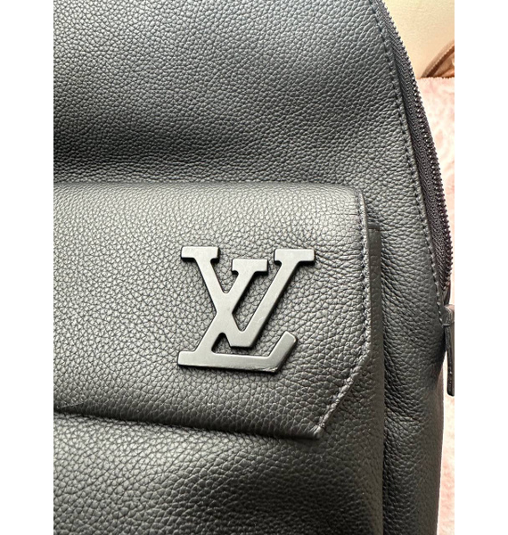 Рюкзак • Louis Vuitton • Черный
