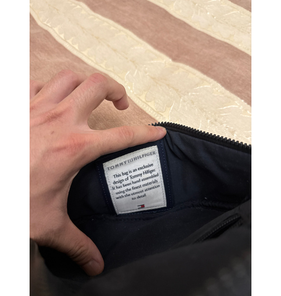 Сумка • Tommy Hilfiger • Тёмно-серый