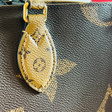 Сумка • Louis Vuitton • Коричневый