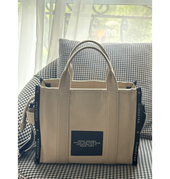 Сумка • Marc Jacobs • Бежевый