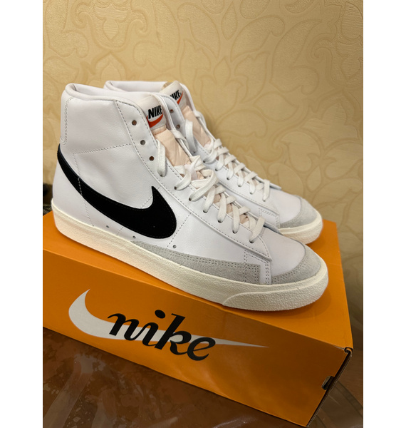 Кроссовки • Nike • Белый
