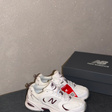 Кроссовки • New Balance • Белый