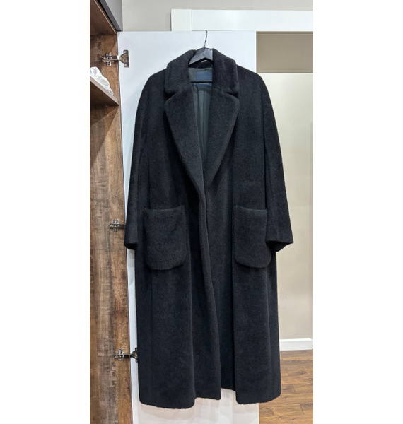 Шуба • Max Mara • Черный