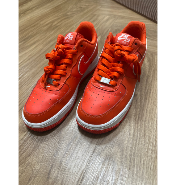 Кроссовки • Nike • Красный