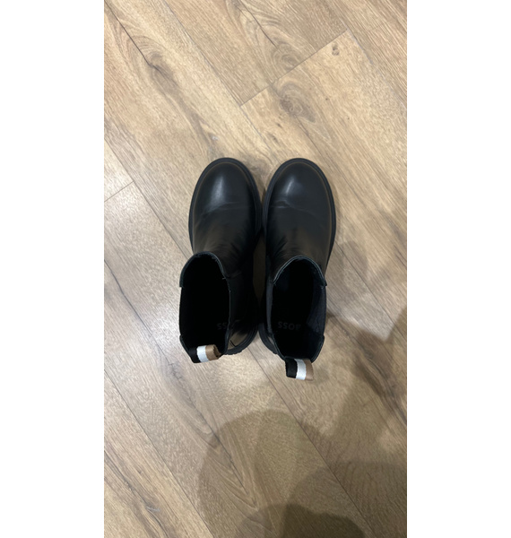 Ботинки • BOSS • Черный