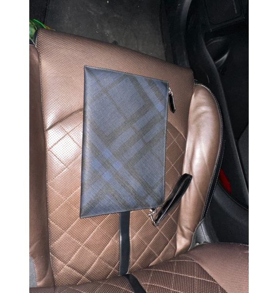 Клатч • Burberry • Темно-синий